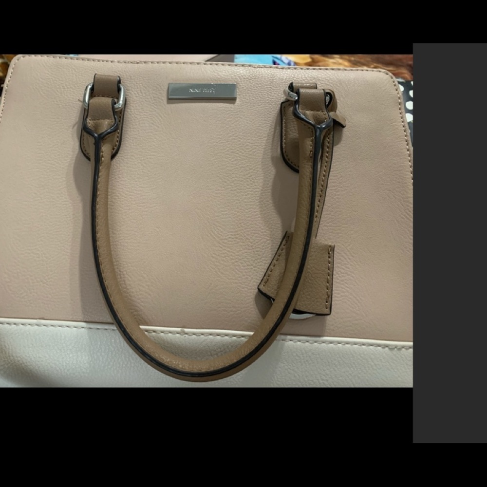 Nine West crossbody